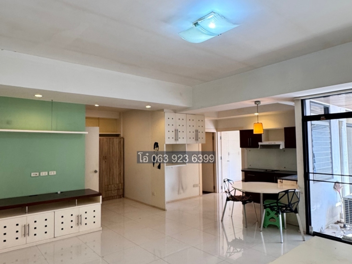 ขายคอนโดพัฒนาการ ศรีนครินทร์ : ขาย เซนต์ชาร์ม คอนโดมิเนียม เฟส1 79.56 ตรม ใกล้ รถไฟฟ้า สายสีเหลือง สถานี ศรีนครินทร์ 38