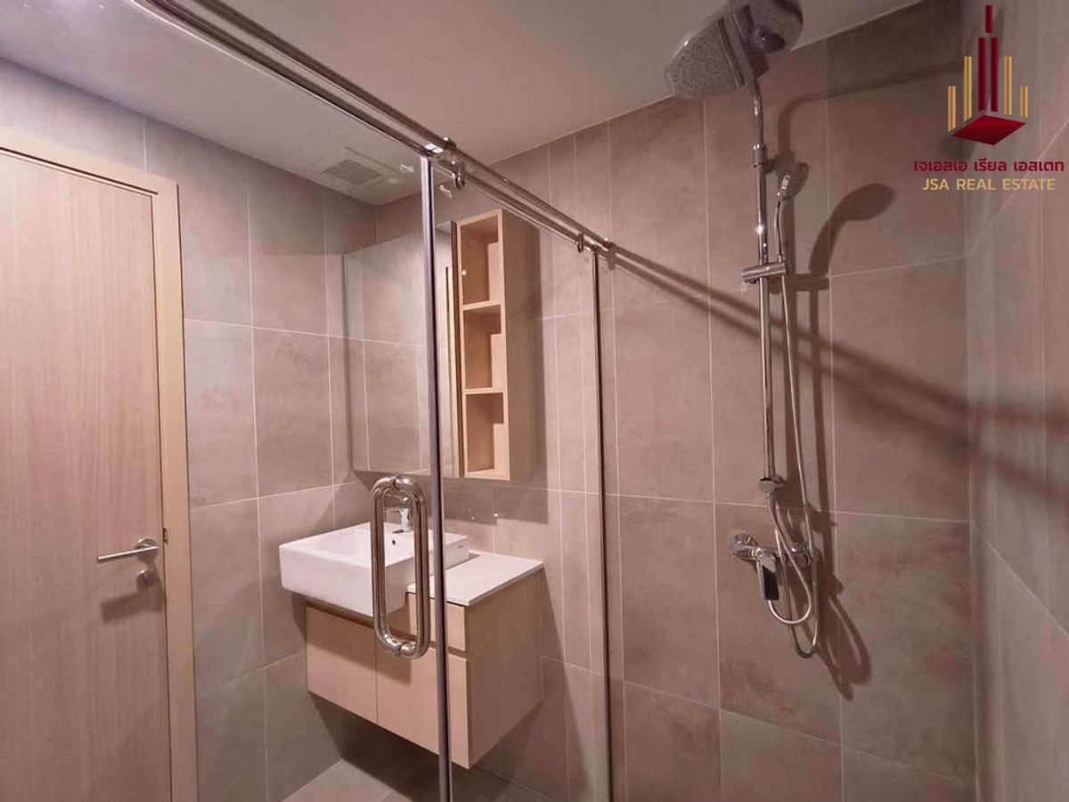 For RentCondoSathorn, Narathiwat : ✨ For Rent: The SHADE Sathon 1 Condo ✨ 💰 Only 21,000 THB/month