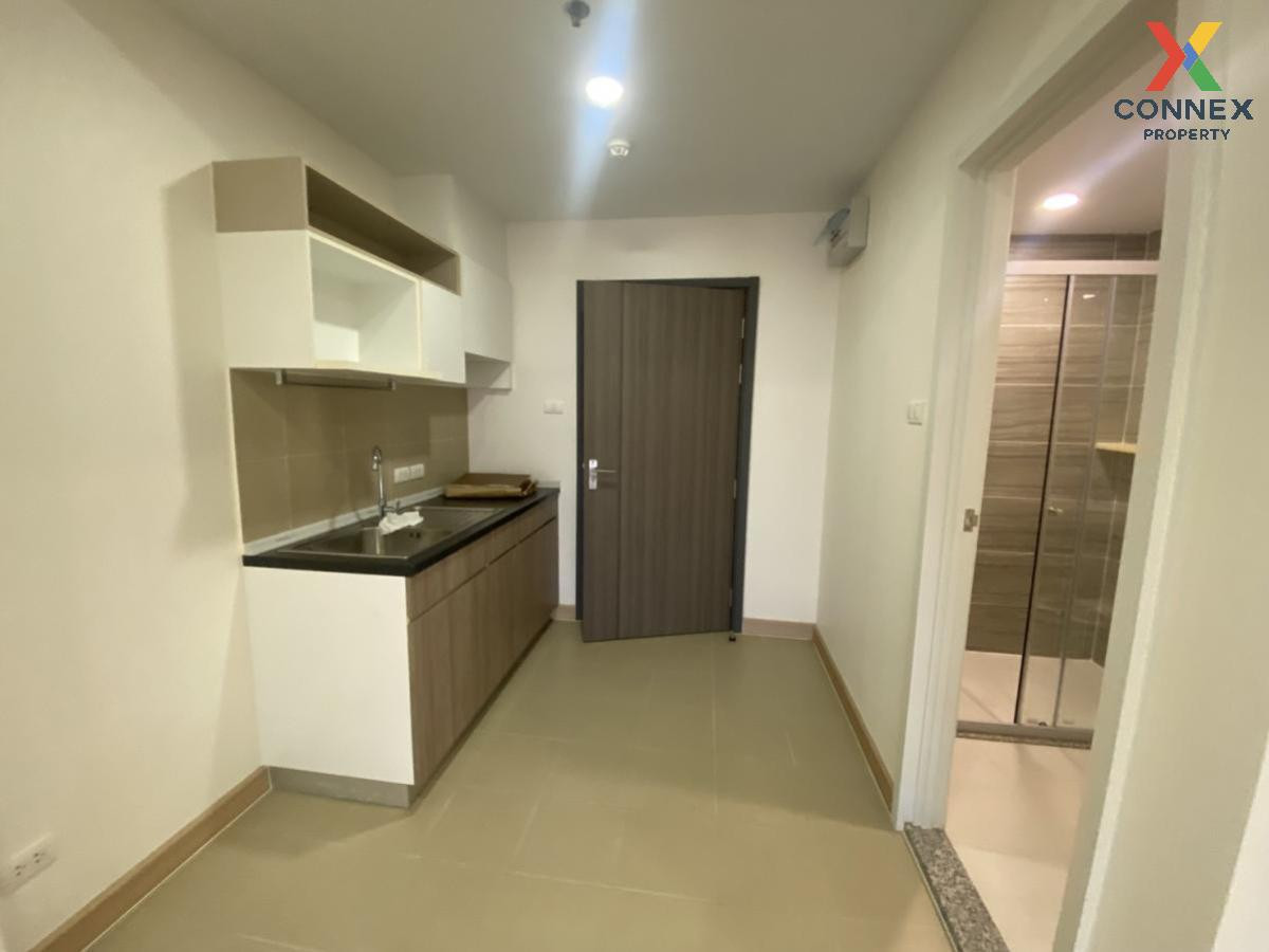 For SaleCondoWongwianyai, Charoennakor :   For Sale Condo , Supalai Loft Prajadhipok - Wongwian Yai , BTS-Wongwian Yai , Somdet Chao Phraya , Khlong San , Bangkok , CX-114467