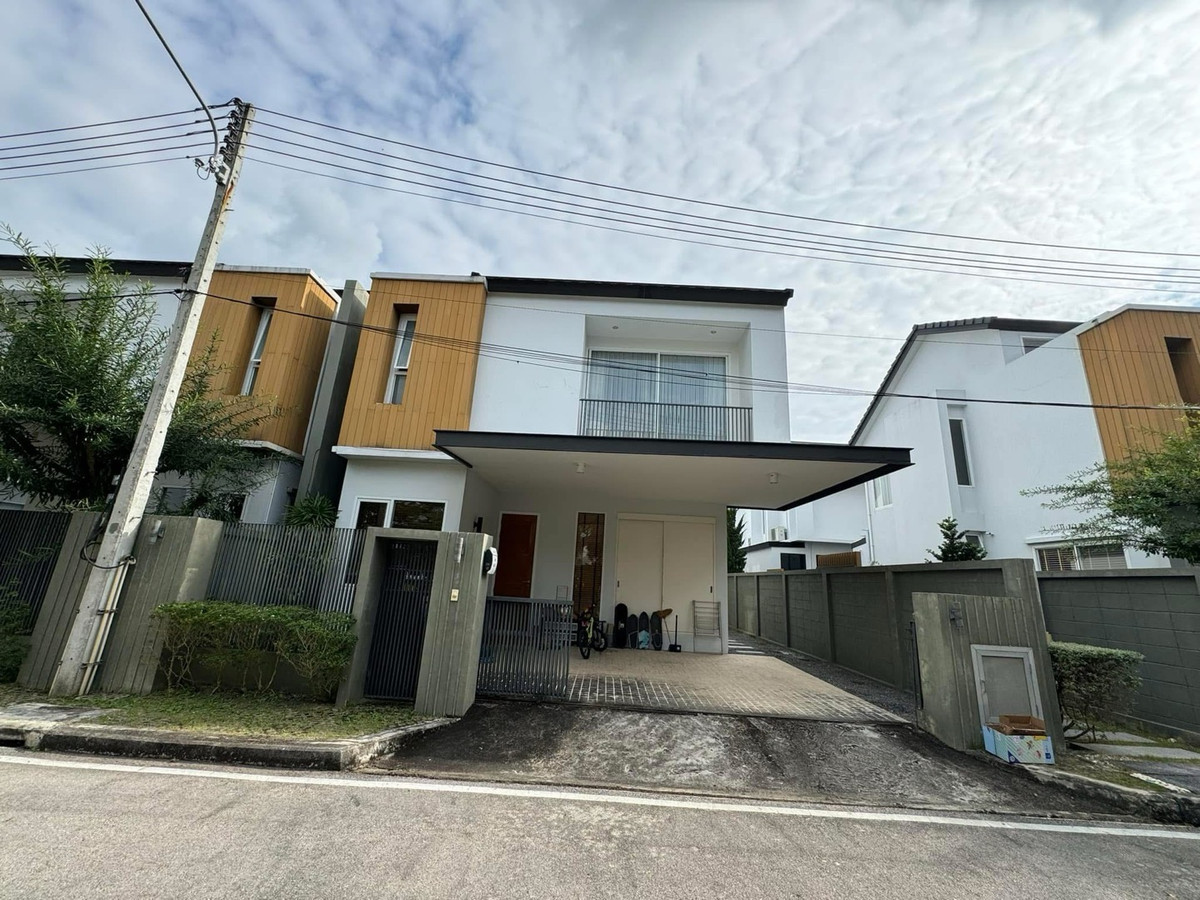 ขายบ้านเชียงใหม่ : ขายบ้านโมเดิร์น ราคาต่ำกว่าตลาด ใกล้NIS สันผีเสื้อ เชียงใหม่