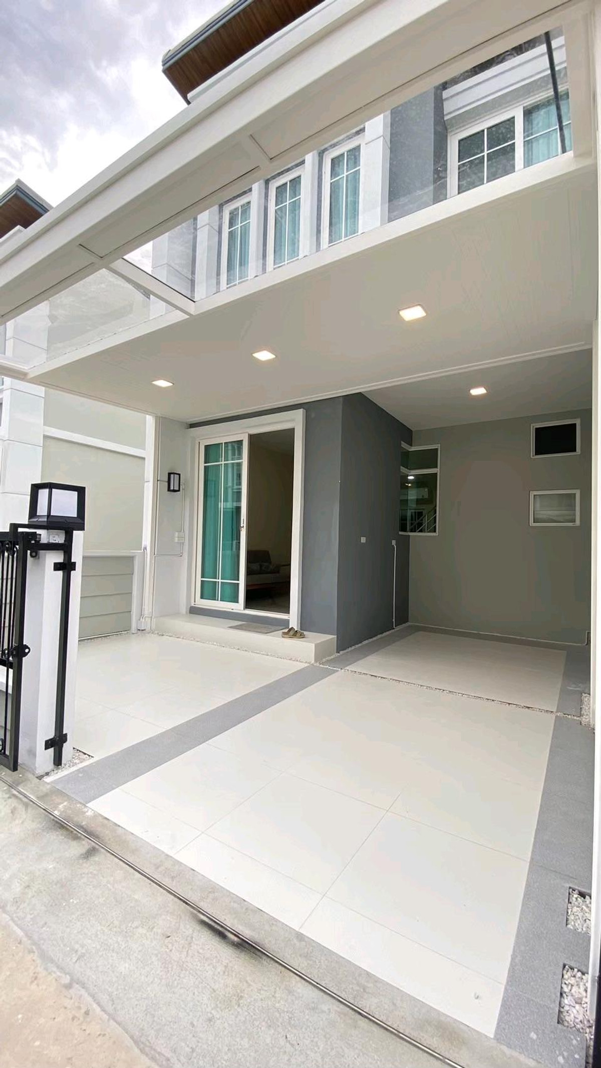 For RentTownhomeBangna, Bearing, Lasalle : Townhouse for rent in Bangna, Lasalle
