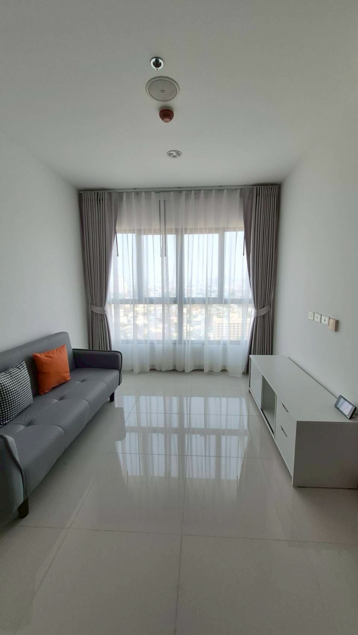 For SaleCondoPinklao, Charansanitwong : Condo for sale Thana Astoria, 23rd floor, 1 bedroom, size 34 sq m, next to MRT Bang Yi Khan, near Siriraj Hospital, Vachira Hospital, Thammasat University Tha Phrachan, Silpakorn University.