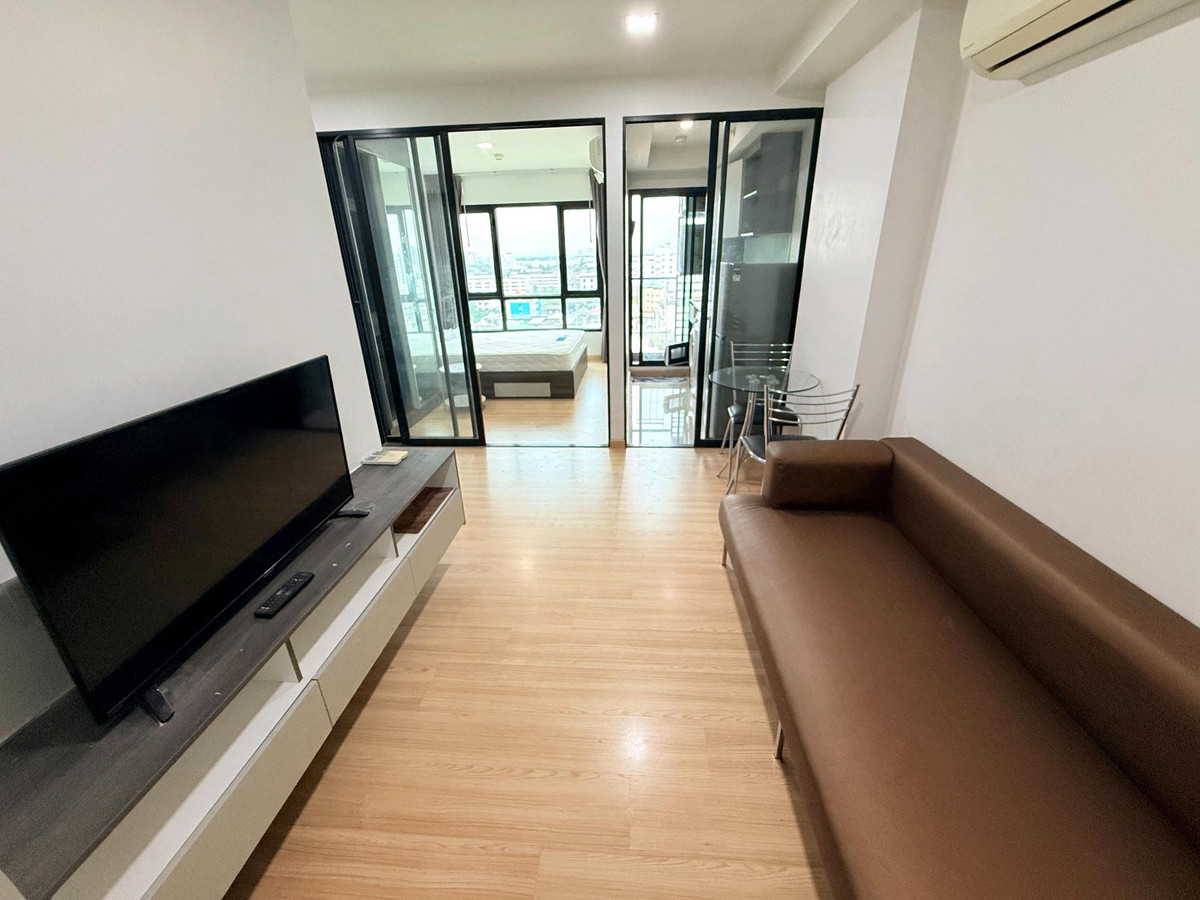 ให้เช่าคอนโดวิภาวดี ดอนเมือง หลักสี่ : 📣ให้เช่าคอนโดไนท์บริดจ์ สกายซิตี้ สะพานใหม่ 🏢 ติดBTSสายหยุดเพียง 0 เมตร🚆  วิวดี พร้อมเฟอร์นิเจอร์และเครื่องใช้ไฟฟ้าครบครัน✅️ พร้อมอยู่ เพียง 11,000/เดือน 🎊