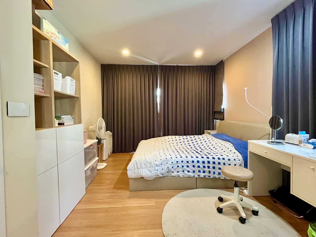 ขายบ้านมีนบุรี-ร่มเกล้า : ขาดทุน7แสน! บ้านใหม่ไม่ค่อยอยู่ ขายภัสสรรามคำแหง-ราษฎร์พัฒนา ซอยมิสทีน สวยเหมือนนางฟ้า ทำเลดีเดินทางสะดวกใกล้รถไฟฟ้า แอร์พอร์ตลิงค์ Top,7-11, Lotus ,JC รอบหมู่บ้าน