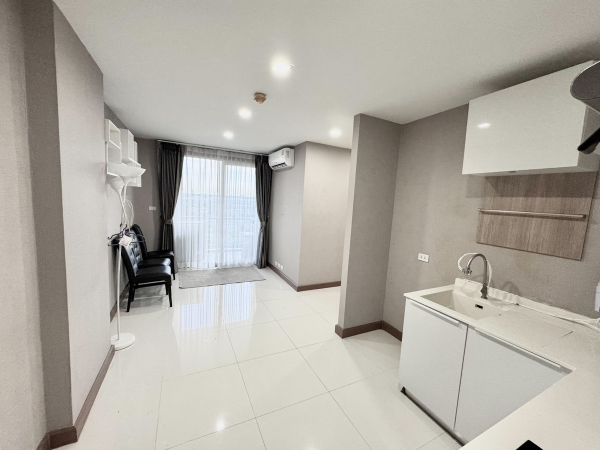 ให้เช่าคอนโดลาดกระบัง สุวรรณภูมิ : ให้เช่า ！！ คอนโด แอร์ลิงค์ เรสซิเดนซ์ (Airlink Residents) พร้อมอยู่ เครื่องใช้ไฟฟ้าครบครัน  2 ห้องนอน 2 ห้องน้ำ 