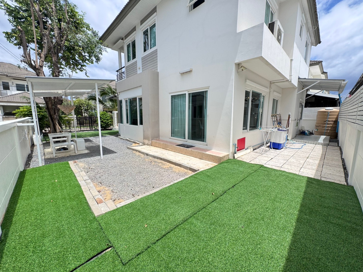 ให้เช่าบ้านพระราม 2 บางขุนเทียน : บ้านเดี่ยว The Grand Rama2 หมุ่บ้านสวย ติดถนนพระราม2 เฟอนิเจ้อครบ พร้อมให้เช่า สอบถามได้ครับ