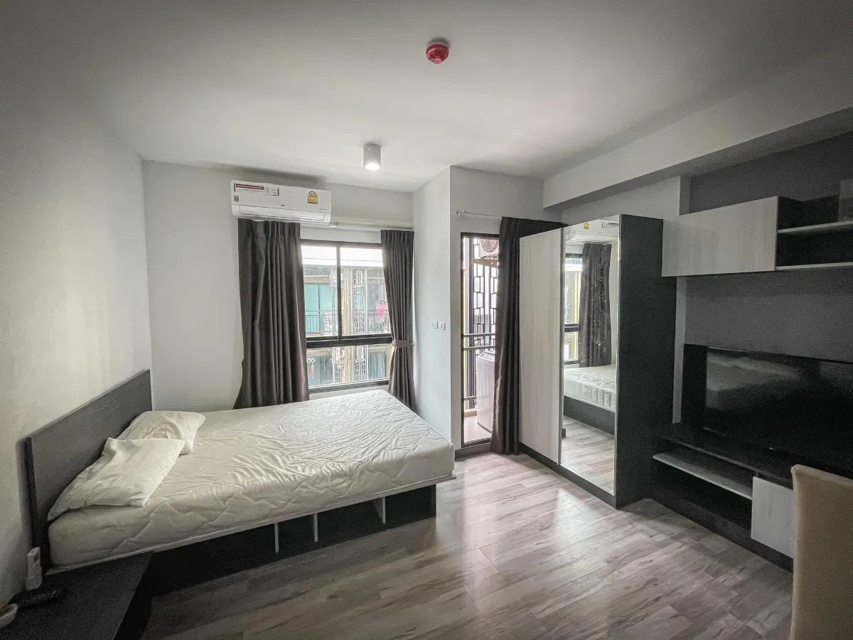 For RentCondoSapankwai,Jatujak : Condo for rent Estabe #Phahon Yothin 18/1 near #BTS Saphan Khwai, #BTS Mo Chit, very good price.