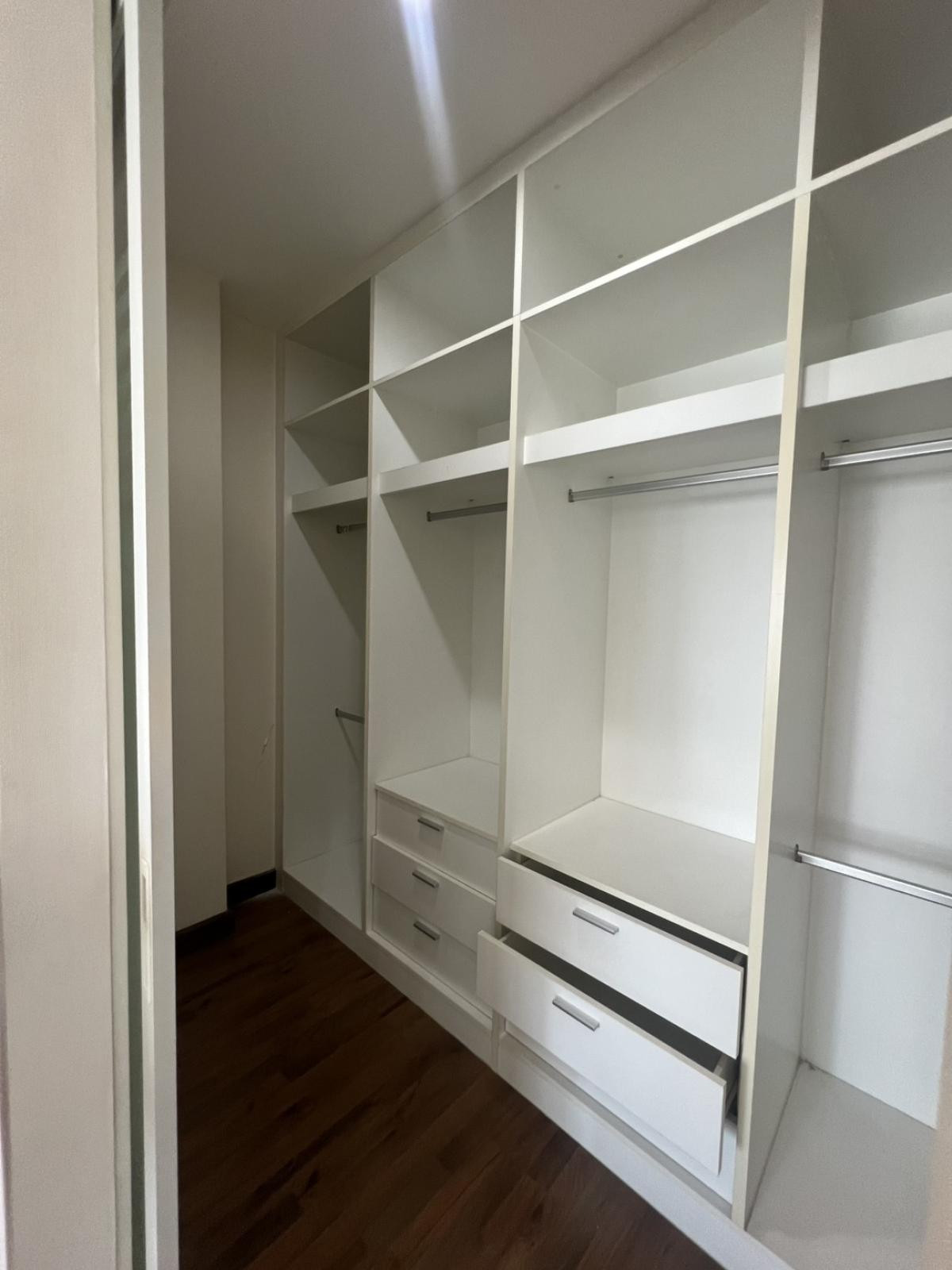 For SaleCondoWongwianyai, Charoennakor : For Sale Condo , Q House Sathorn , BTS-Krung Thon Buri , Khlong Ton Sai , Khlong San , Bangkok , CX-136270