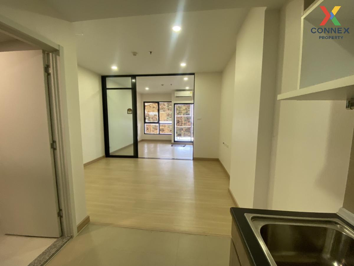 For SaleCondoWongwianyai, Charoennakor :   For Sale Condo , Supalai Loft Prajadhipok - Wongwian Yai , BTS-Wongwian Yai , Somdet Chao Phraya , Khlong San , Bangkok , CX-114467