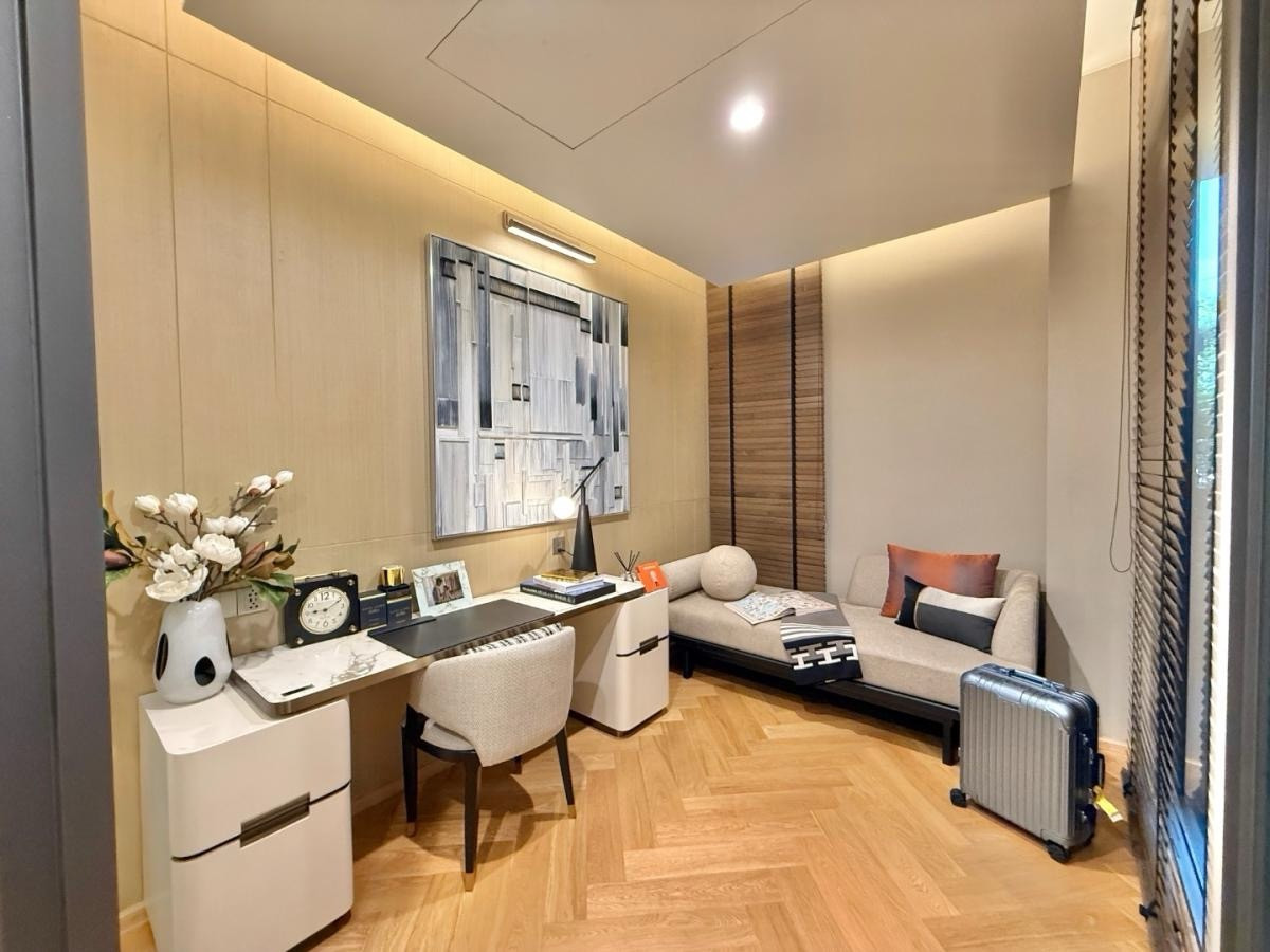 For SaleCondoRama3 (Riverside),Satupadit : ✅Best price ✅KingsQuare Residence size 211 Sq.m 3 bed 3 bath special only 48.8 MB only!!! Contact 086-795-9997 (Jimmy)