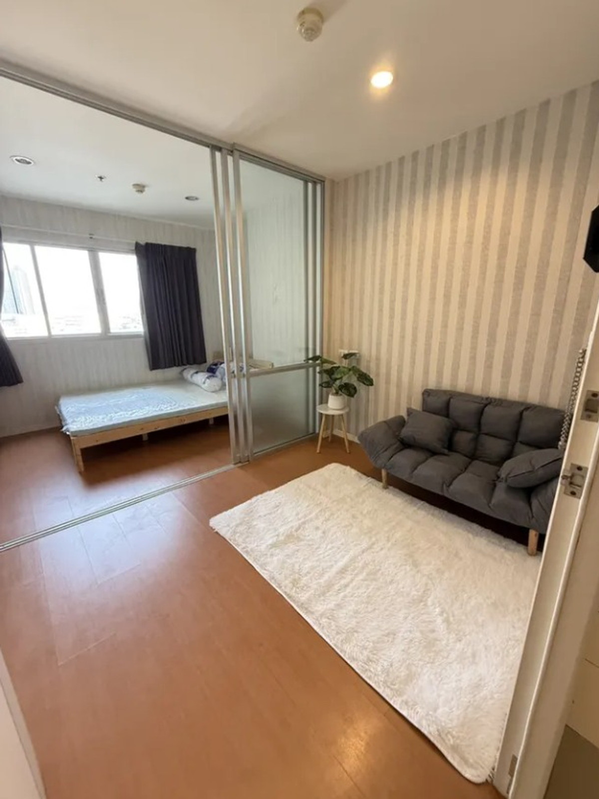 ขายคอนโดบางนา แบริ่ง ลาซาล : K-6671 ห้องรีโนเวทใหม่ พร้อมอยู่ คอนโด LPN เมกะบางนา  ใกล้ IKEA บางนา 