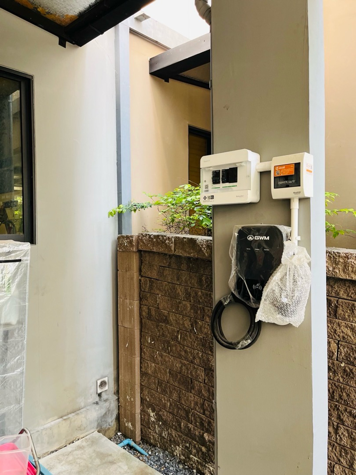 ขายบ้านมีนบุรี-ร่มเกล้า : ขาดทุน7แสน! บ้านใหม่ไม่ค่อยอยู่ ขายภัสสรรามคำแหง-ราษฎร์พัฒนา ซอยมิสทีน สวยเหมือนนางฟ้า ทำเลดีเดินทางสะดวกใกล้รถไฟฟ้า แอร์พอร์ตลิงค์ Top,7-11, Lotus ,JC รอบหมู่บ้าน