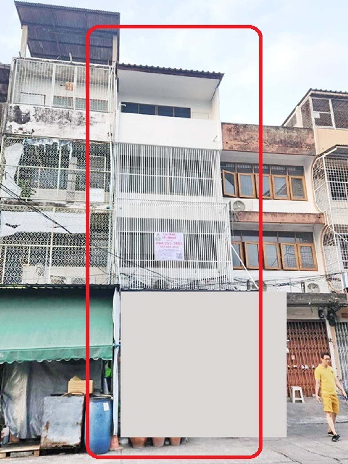 ให้เช่าอาคารพาณิชย์เลียบทางด่วนรามอินทรา : ลาดพร้าว 60-64 เดินถึง MRTโชคชัย 4 299ม. ติดตลาด เปิดซิง MRT รัชดาภิเษก 2.1กม. 6-8นอน 4ชั้น 6น้ำ 6แอร์ Hostel Airbnb ตรงข้าม ตลาดอินดี้