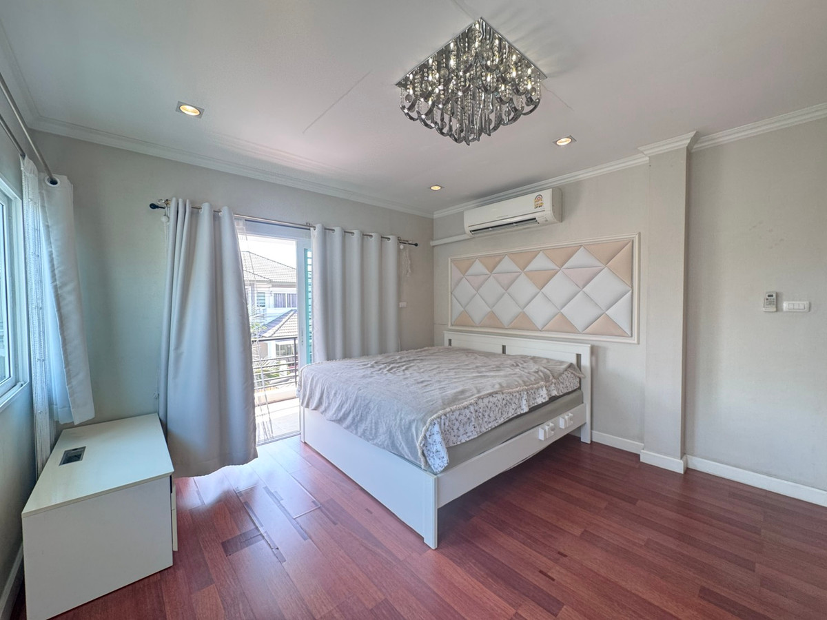 ให้เช่าบ้านพระราม 2 บางขุนเทียน : บ้านเดี่ยว The Grand Rama2 หมุ่บ้านสวย ติดถนนพระราม2 เฟอนิเจ้อครบ พร้อมให้เช่า สอบถามได้ครับ