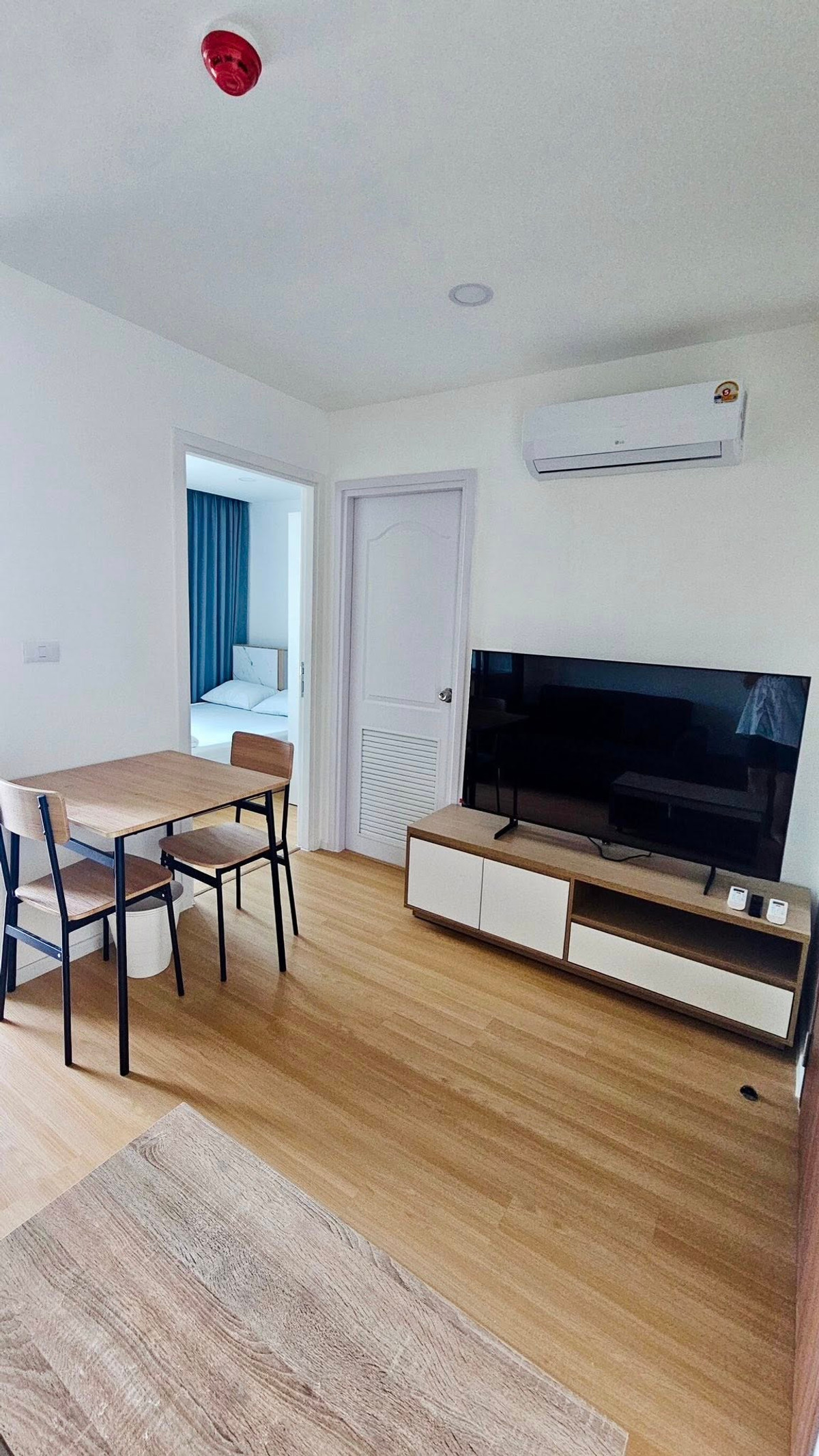ให้เช่าคอนโดบางนา แบริ่ง ลาซาล : Condo for Rent: Cerocco Bangna 36 Near BTS Bang Na (approx. 1.3 km)