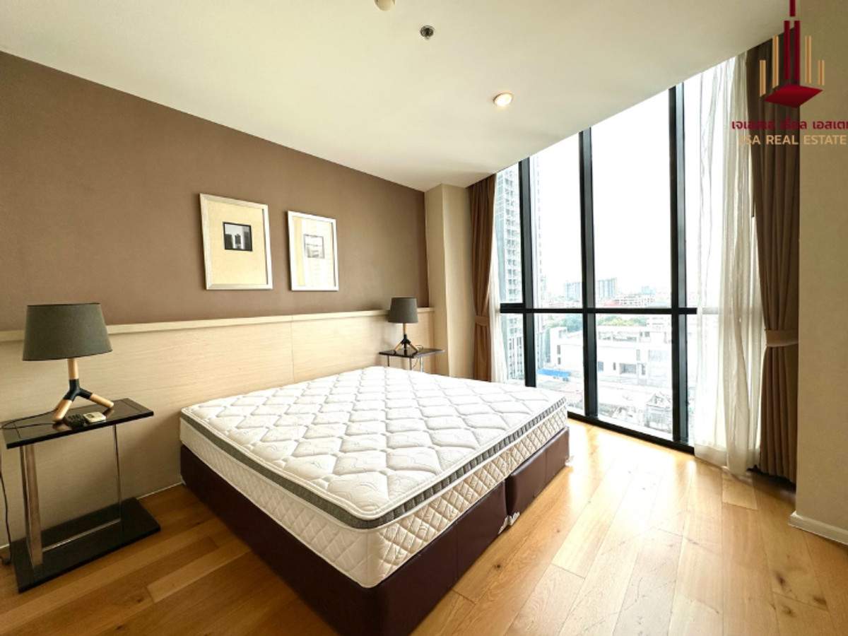 ขายคอนโดสุขุมวิท อโศก ทองหล่อ : ขายคอนโดเลี้ยงสัตว์ได้ ใจกลางเอกมัย Estella Ekkamai ห้องสวย 2้ห้องนอนขนาด70 ราคาดีสุด สภาพใหม่มาก พร้อมอยู่ มีห้องพร้อมนัดชมครับ สนใจติดต่อ คุณเจมส์มาร์