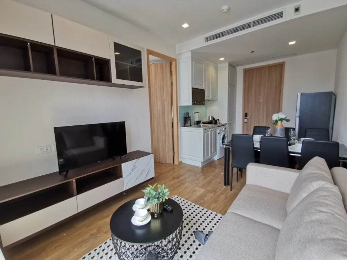 For RentCondoSukhumvit, Asoke, Thonglor : Noble BE 33 35 sq.m. Eng 中 日 Please add LINE ID @806qphgn o8415o5483