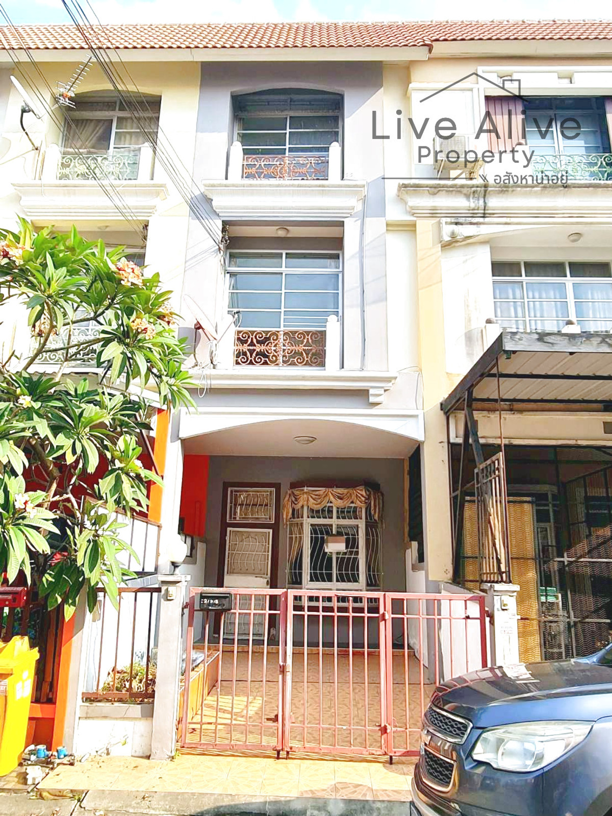 ขายทาวน์โฮมอ่อนนุช อุดมสุข :  #S-0016 📣📣ขายด่วน!! #ทาวน์โฮมแถวอ่อนนุช80 #พัฒนาการ บ้านเปล่าเหมาะสำหรับทำรีโนเวทเพื่ออยู่อาศัยเอง ทำเลดีมาก 👍