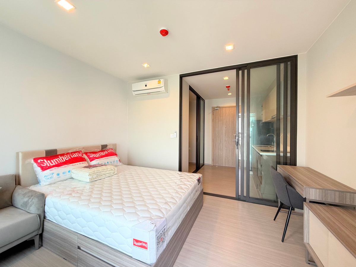 For RentCondoThaphra, Talat Phlu, Wutthakat : Life Sathorn Sierra, beautiful room, open view, for rent 14,000/month