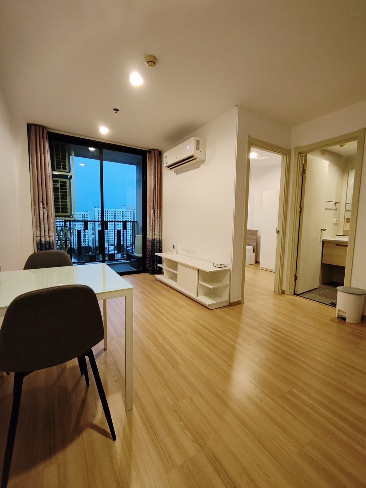 For RentCondoOnnut, Udomsuk : Condo for Rent: Artemis Sukhumvit 77 Nearest BTS: On Nut BTS Station