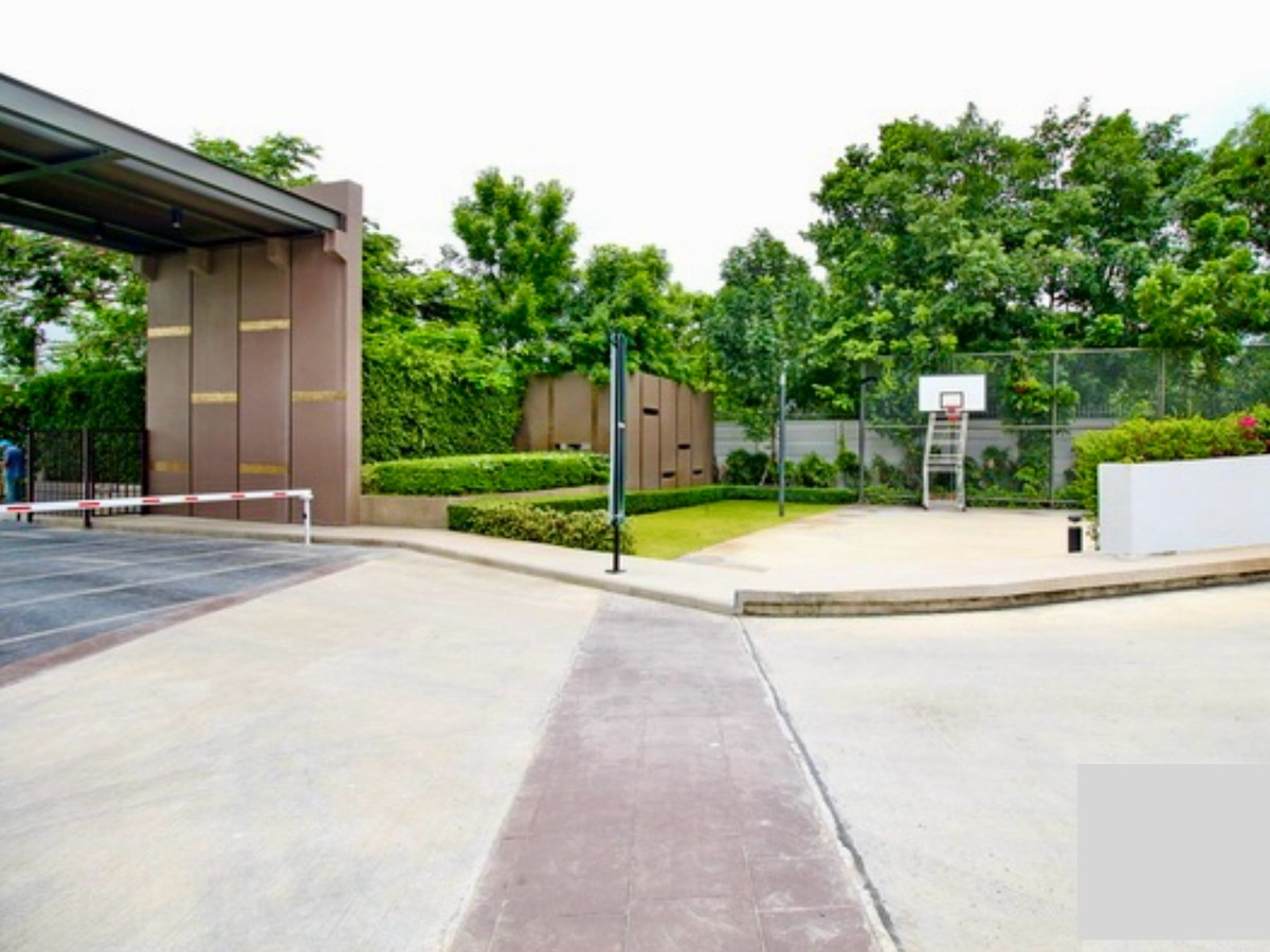 For SaleTownhomePattanakan, Srinakarin : Urgent Sale | Newly Renovated 3-Storey Townhome PATIO Srinakarin–Rama 9 | Prime Krungthep Kreetha Location