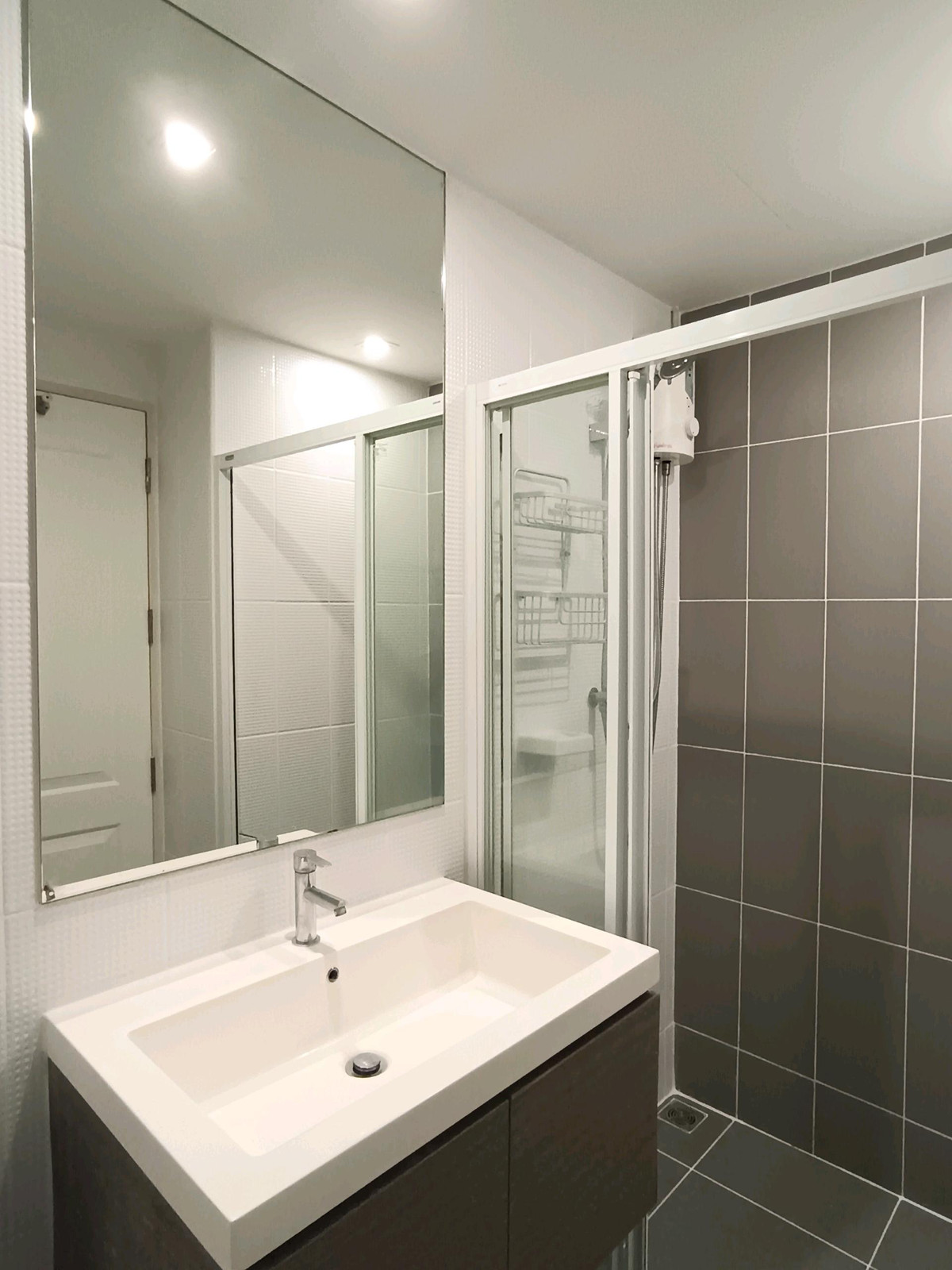 For RentCondoChaengwatana, Muangthong : 🔥For Rent Immediately🔥 Owner offering for rent B Campus Prachachuen condo, 2 bedrooms, 1 bathroom, 47 sq m corner unit, breezy, fully furnished and equipped with appliances❗