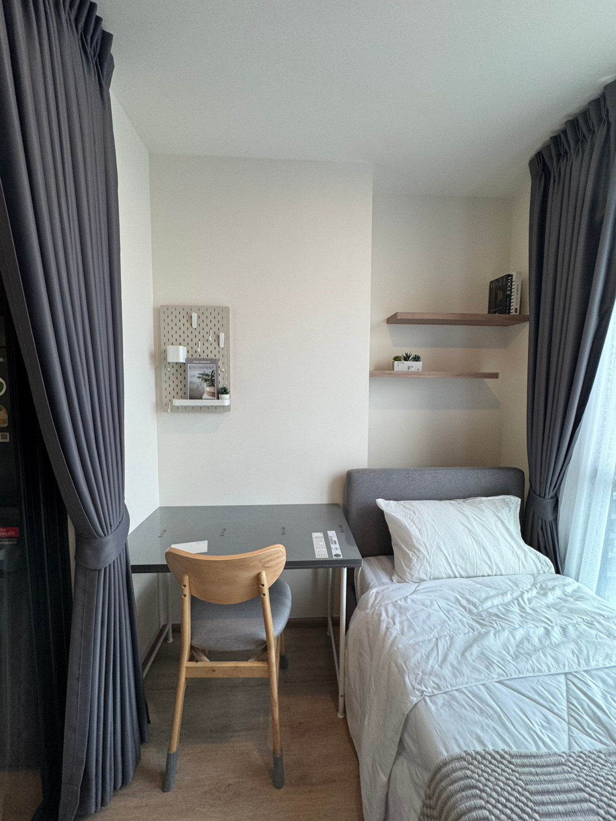 ให้เช่าคอนโดพระราม 9 เพชรบุรีตัดใหม่ RCA : 🔥ให้เช่าด่วน🔥โนเบิล นิว ดิสทริค อาร์ไนน์ 2ห้องนอน วิวสวย เฟอร์นิเจอร์ครบพร้อมเข้าอยู่ ใกล้MRT พระราม 9