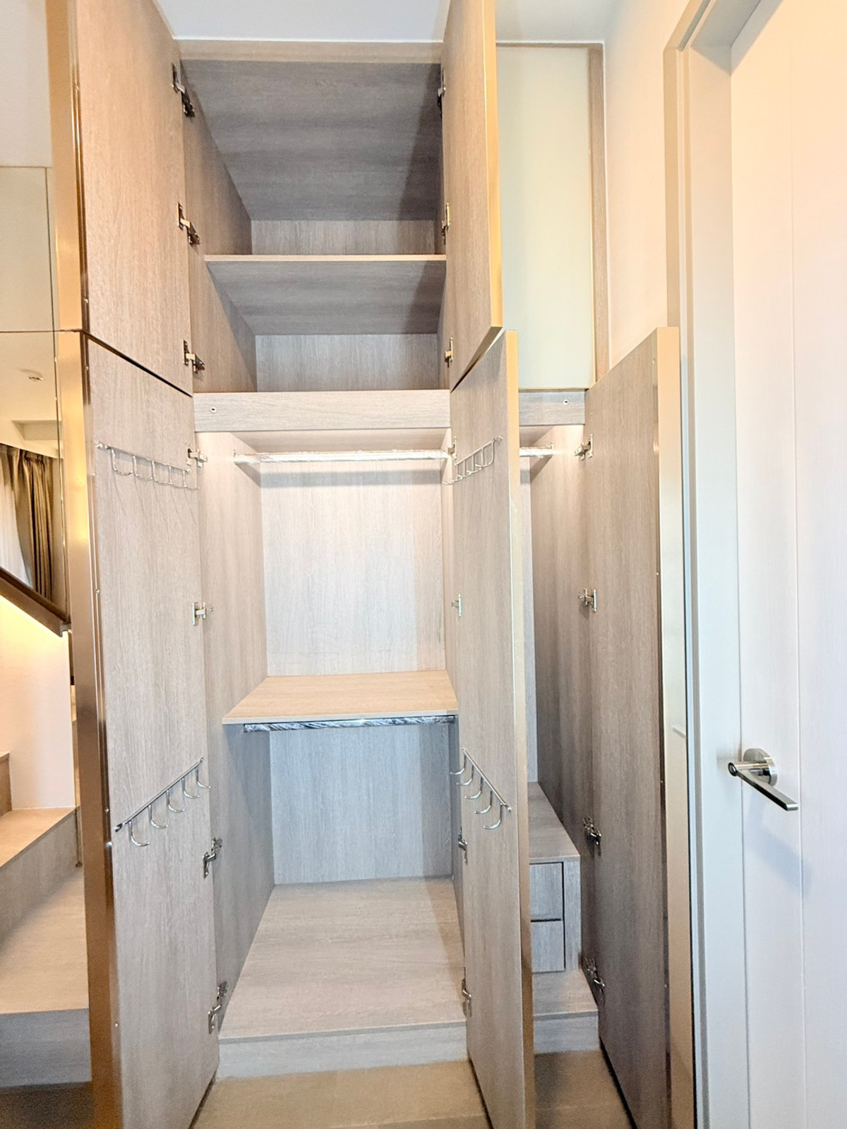 For RentCondoRatchathewi,Phayathai : PARK ORIGIN PHAYATHAI | Luxury condo for rent | Convenient transportation, connecting all routes.