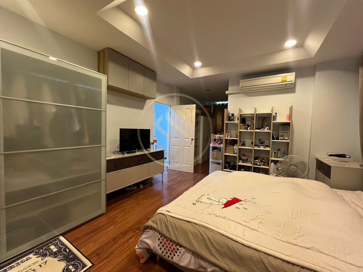 For SaleHouseNonthaburi, Bang Yai, Bangbuathong : Urgent sale, detached house, Nonthaburi Near MRT Bang Phlu  Central Waitgate The Centro Rattanathibet, special price, great value.