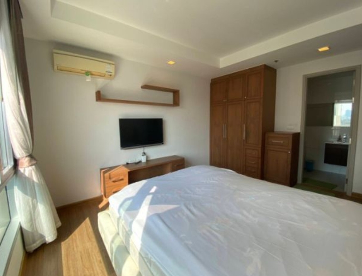 ให้เช่าคอนโดพระราม 9 เพชรบุรีตัดใหม่ RCA : ให้เช่า ทรู ทองหล่อ ชั้น 7