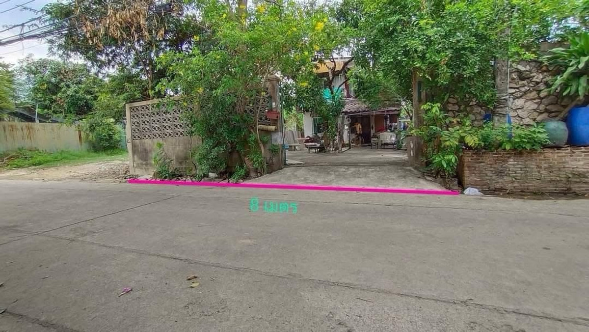 For SaleHouseLadprao, Central Ladprao : 🔥 Single House for Sale – Lat Phrao 41 | Prime Community Location near BTS Phawana | 60 sq.wah Land, 8 m Frontage | Ideal for Renovation, Living, or Investment