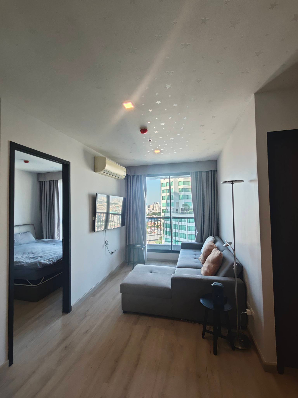 ให้เช่าคอนโดอ่อนนุช อุดมสุข : Rhythm Sukhumvit 44/1 for rent 50 sqm 2 beds 1 bath 35,000 per month 