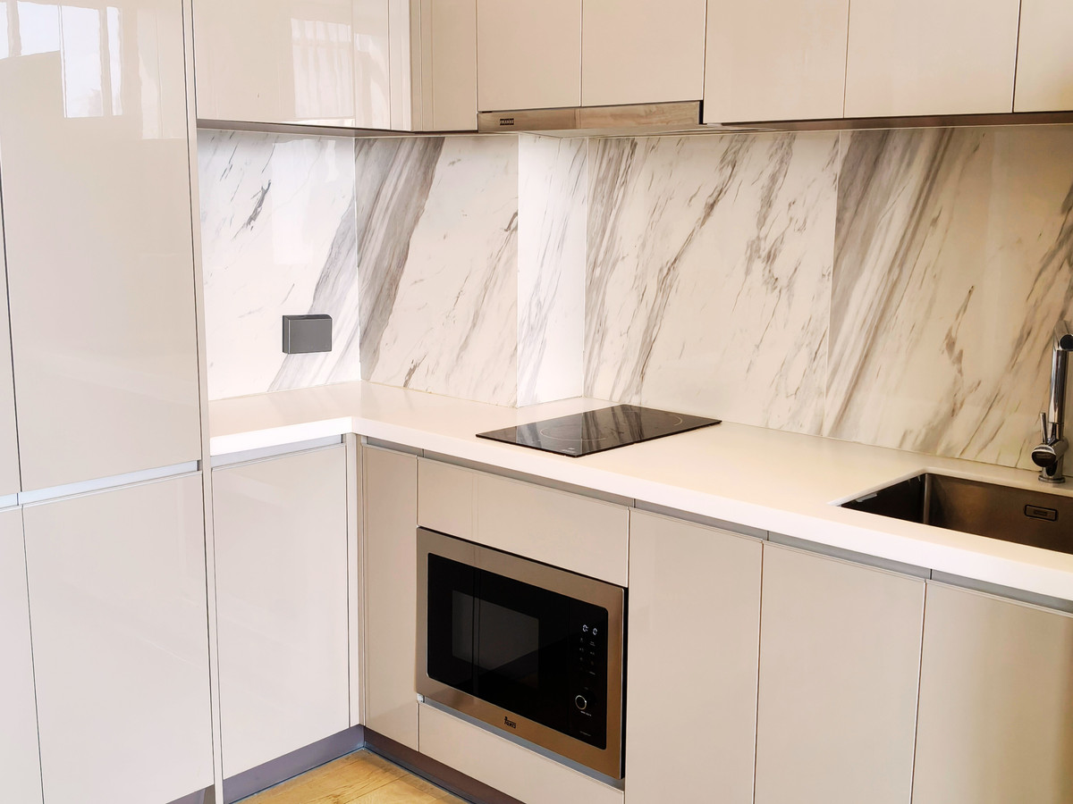 ให้เช่าคอนโดคลองเตย กล้วยน้ำไท : 🔥 [FOR RENT] ใช้ชีวิตติด MRT และสวนป่าใจกลางเมือง! Siamese Exclusive Queens 🌳🏙️