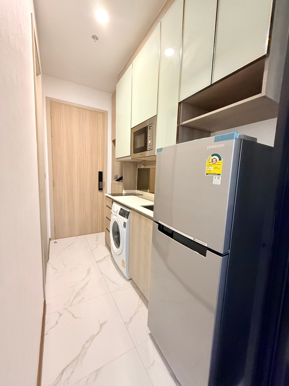 For RentCondoRatchathewi,Phayathai : PARK ORIGIN PHAYATHAI | Luxury condo for rent | Convenient transportation, connecting all routes.