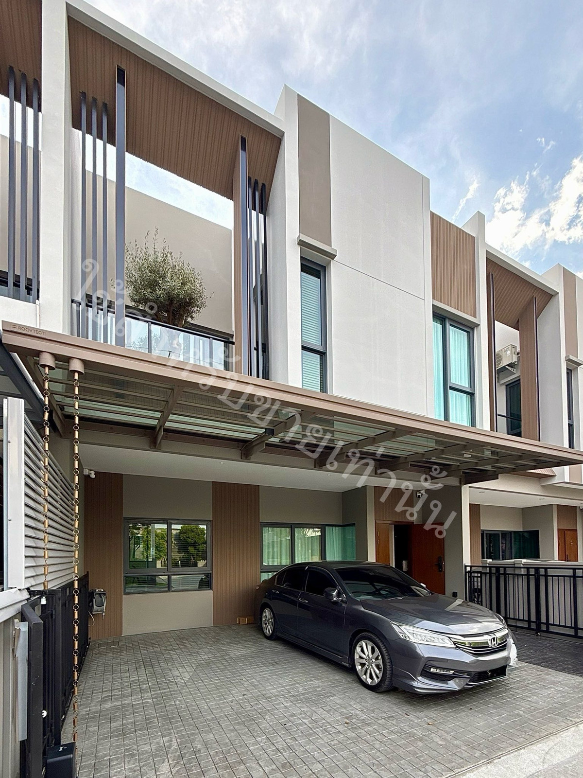 ขายปิ่นเกล้า จรัญสนิทวงศ์ : บ้านกลางเมือง ดิ อิดิชั่น ปิ่นเกล้า - บรมฯ 2 / 4 ห้องนอน (ขาย), Baan Klang Mueng The Edition Pinklao - Borom 2 / 4 Bedrooms (FOR SALE) AOM013