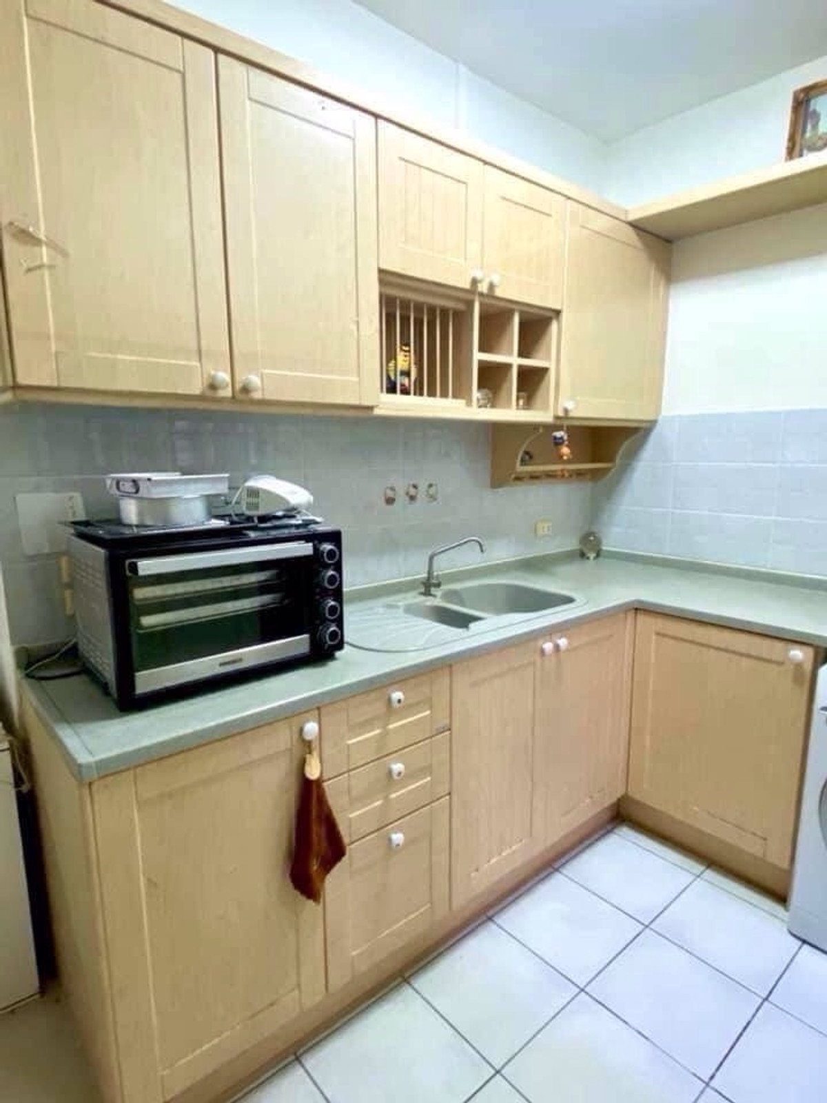 ขายบ้านมีนบุรี-ร่มเกล้า : ขายด่วนบ้านวรารมย์ ของโครงการ Q-House ติดถนนใหญ่ มีนบุรี กรุงเทพมหานคร