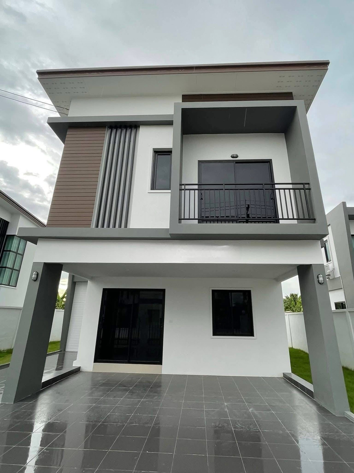 For RentHouseMin Buri, Romklao : Single house for rent Foresta Village, Nimitmai 40, near Safari World