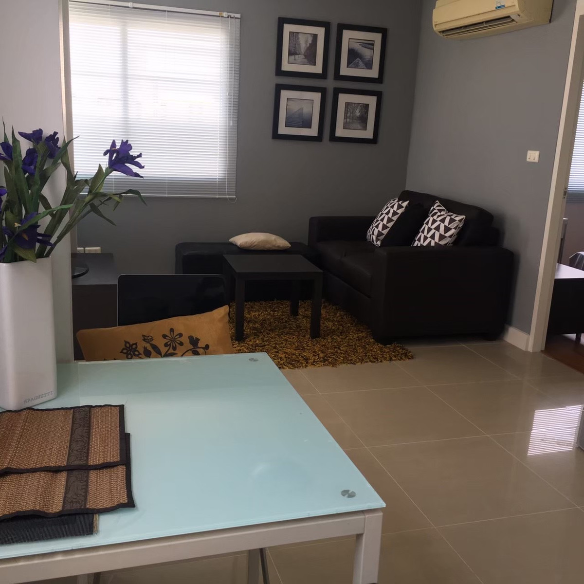 For SaleCondoSiam Paragon ,Chulalongkorn,Samyan : One Siam【𝐒𝐄𝐋𝐋 & 𝐑𝐄𝐍𝐓】🔥A luxurious, contemporary space, meticulously decorated in every corner, creating a polished image from the moment you step inside.🔥 Contact Line ID: @hacondo