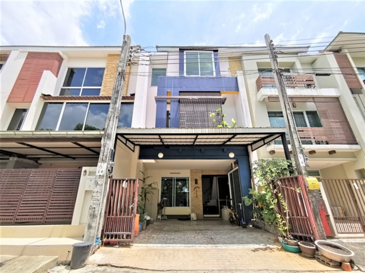 ขายทาวน์โฮมพระราม 3 สาธุประดิษฐ์ : ขายทาวน์โฮม ธนาพัฒน์ เฮ้าส์ 3 ชั้น ซอยนนทรี 20 ขนาด 23 ตรว. ตกแต่งใหม่