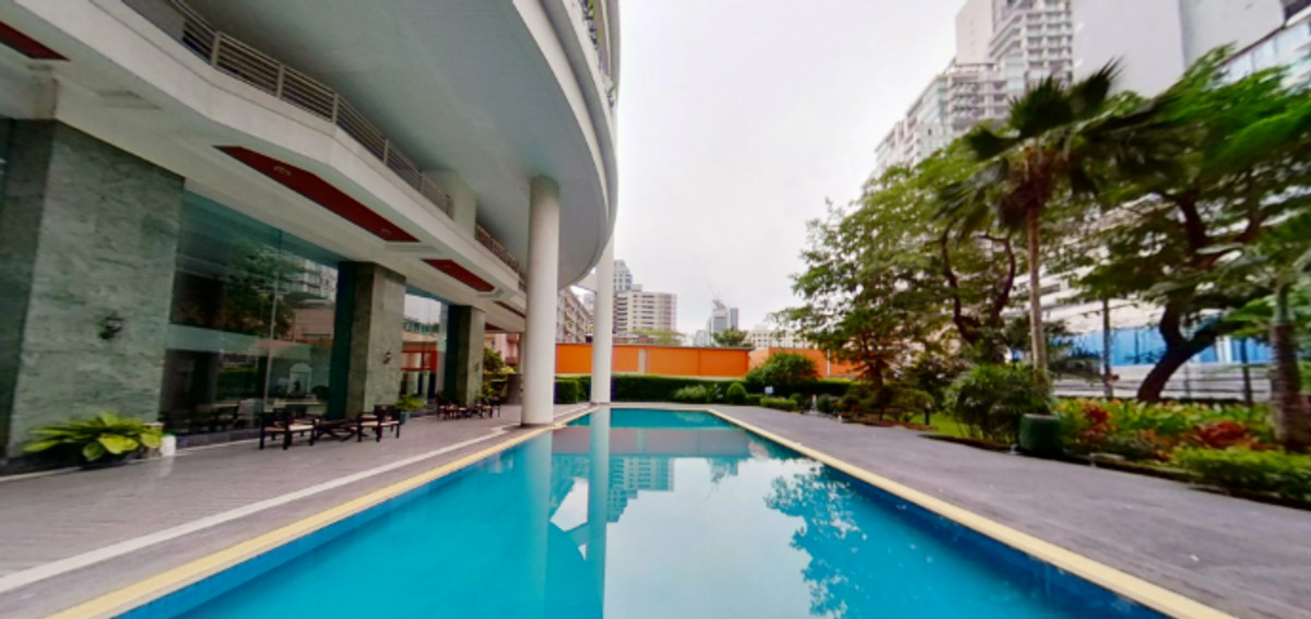 For SaleCondoSukhumvit, Asoke, Thonglor : ✨ For Sale: Le Raffine Sukhumvit 24 ✨Rare Item! 3B5B ✨Only 50,000,000 THB✨