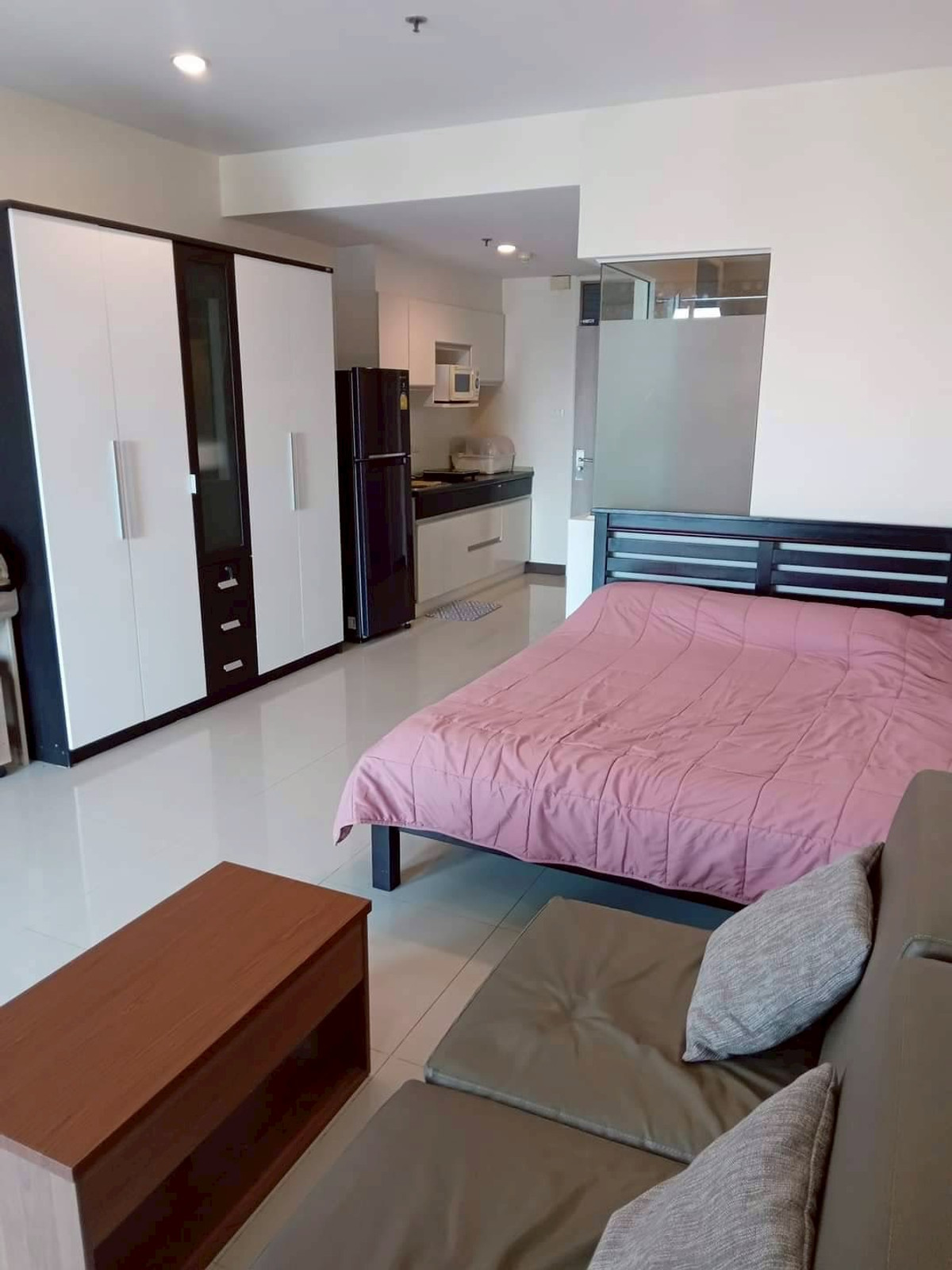 ให้เช่าคอนโดราชเทวี พญาไท : ★ Supalai Premier Ratchathewi ★ 38 ตรม.,ชั้น 15 (สตูดิโอ), ★ใกล้ BTS ราชเทวี ★ใกล้ สยามเซ็นเตอร์, สยามสแควร์, สยามพารากอน★ สิ่งอำนวยความสะดวกมากมาย★ เครื่องใช้ไฟฟ้าครบครัน★ 