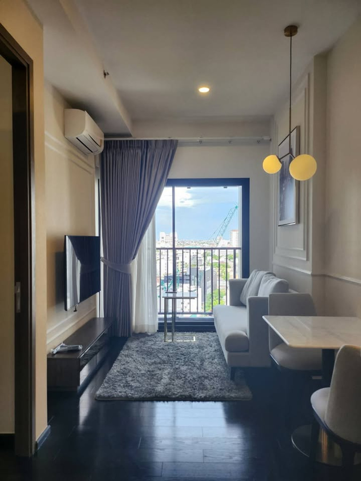 ให้เช่าคอนโดสุขุมวิท อโศก ทองหล่อ : ให้เช่าคอนโดใจกลางเมือง :  𝗣𝗔𝗥𝗞 𝗢𝗥𝗜𝗚𝗜𝗡 𝗧𝗛𝗢𝗡𝗚𝗟𝗢𝗥 : มีรถรับส่งBTS