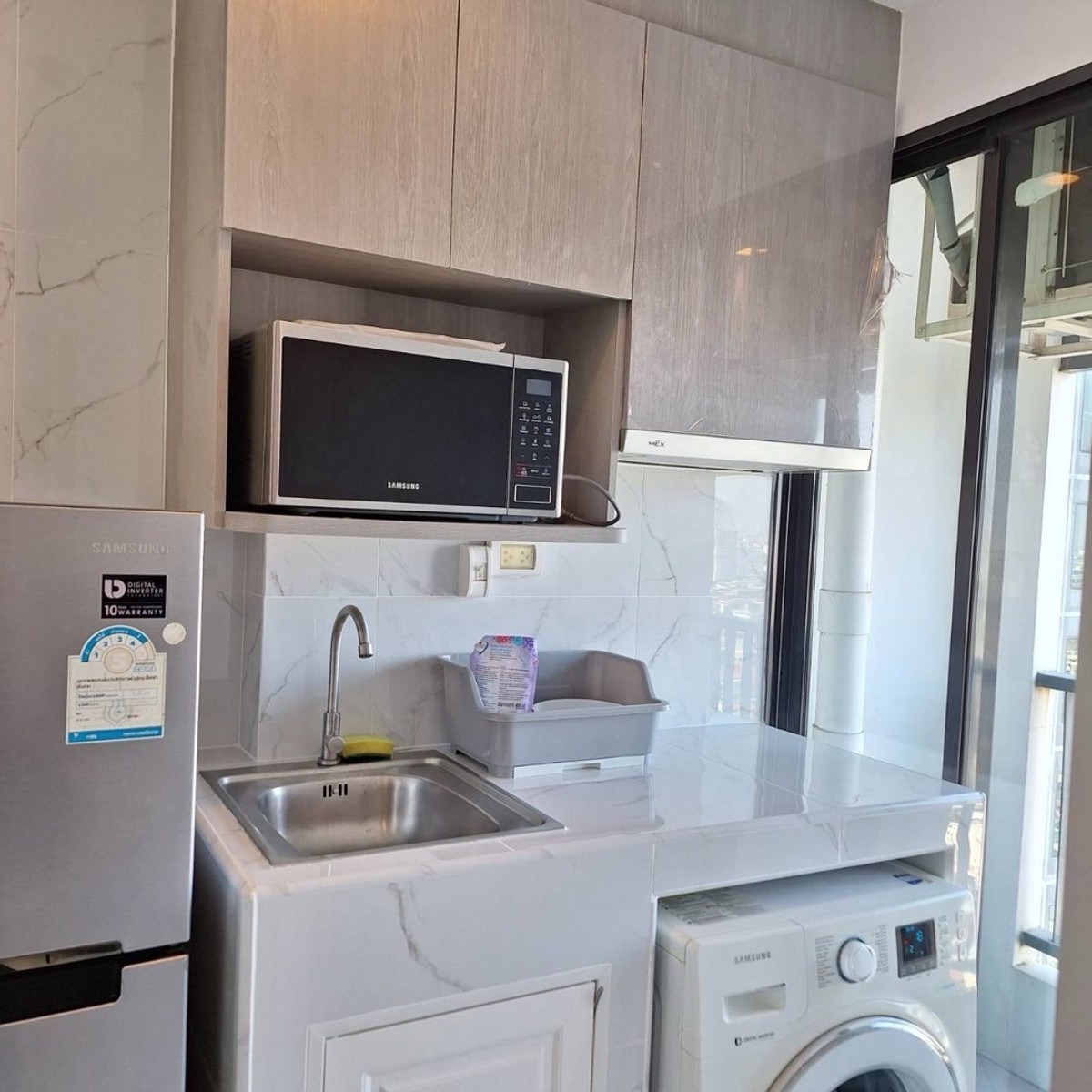 ให้เช่าคอนโดท่าพระ ตลาดพลู วุฒากาศ : Ideo Sathorn Thapra room for Rent
ขนาด 22 ตรม Studio 
🔥Newly Renovated ราคา10,000บาท
 BTS โพธิ์นิตมิตร วิวสวยไม่บล็อค
สนใจนัดเข้าชม 0614162636 