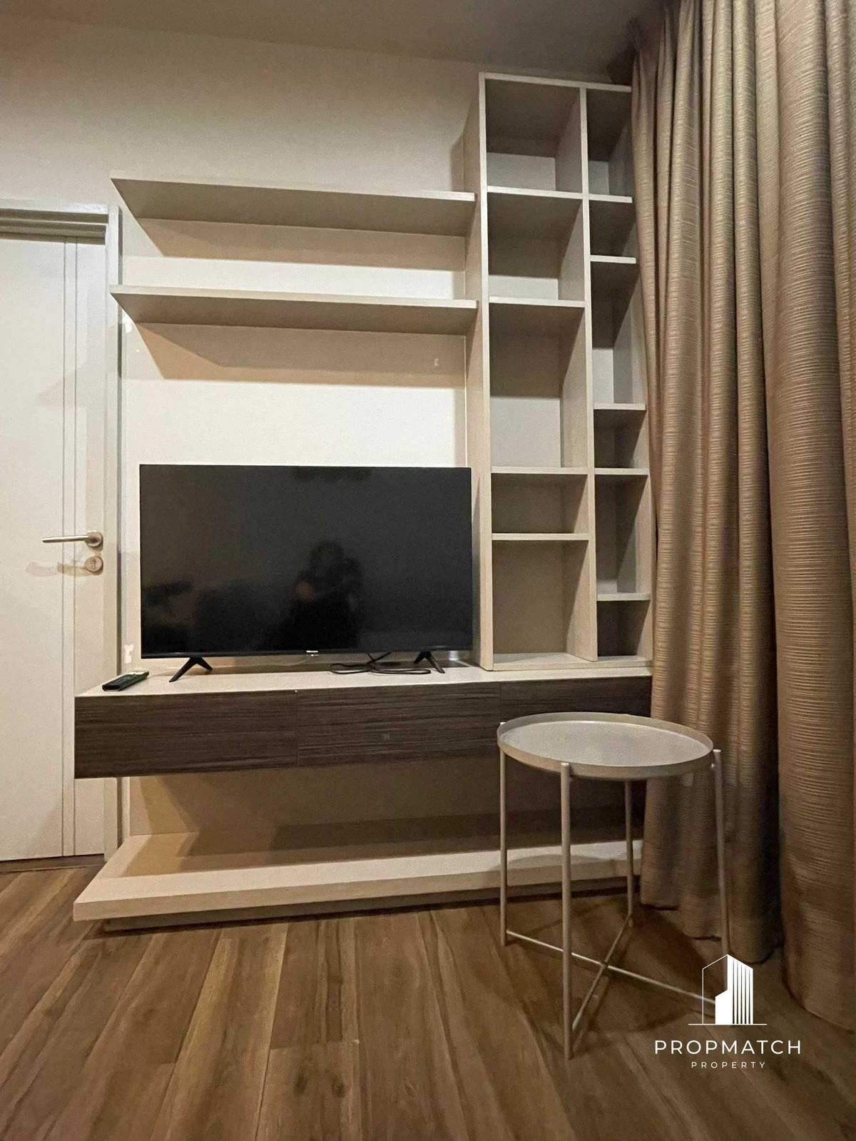 For RentCondoSapankwai,Jatujak : ✨Flash Deal ✨Onyx Phahonyothin( 1Bed 1Bath 31SQM.) Fully furnished, ready to move in!! Only 17,000 baht per month Tel.0981315848 @propmatch