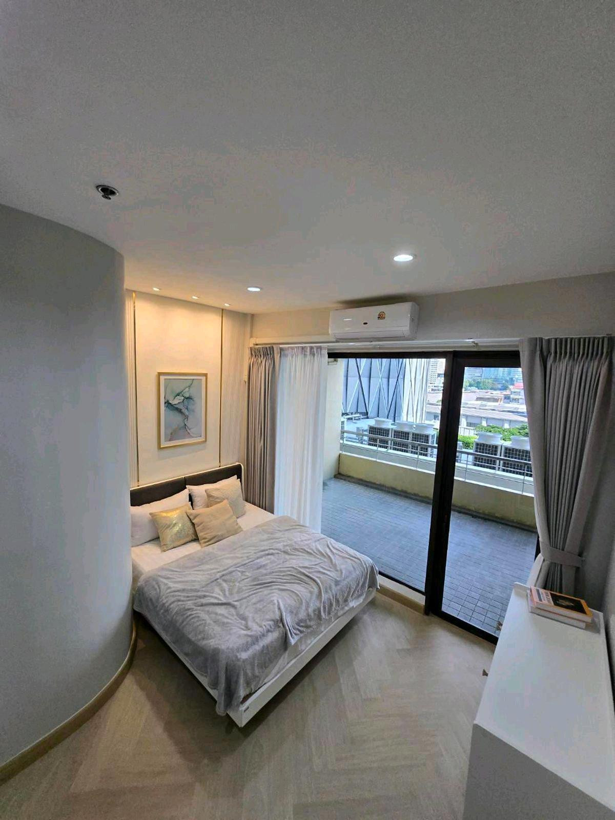 ขายคอนโดวงเวียนใหญ่ เจริญนคร : 🏬🏬🚅🚅คอนโดบ้านเจ้าพระยา คอนโดหรูย่านคลองสาน  ขนาดกว้าง 74  ตรม  ห้องตกแต่งใหม่สวยพร้อมอยู่ ทำเลทองใกล้ห้าง รถไฟฟ้า