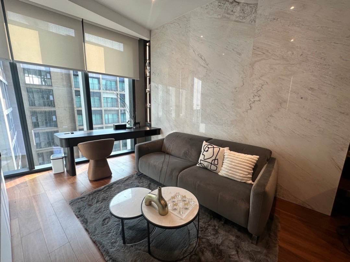 ขายคอนโดสุขุมวิท อโศก ทองหล่อ : The Estelle Phrom Phong | High-Floor Luxury 1-Bed Condo