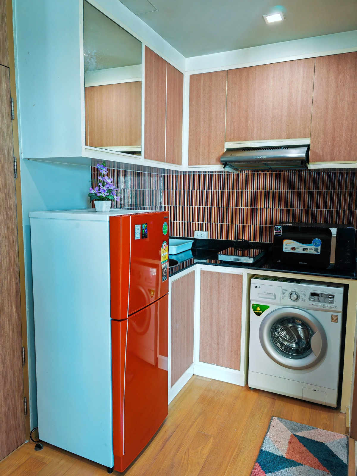 ให้เช่าคอนโดราชเทวี พญาไท : Noble Revent【𝐑𝐄𝐍𝐓】🔥บรรยากาศสงบ สุขุม โทนสีอบอุ่น เฟอร์นิเจอร์คัดมาอย่างลงตัว ใช้ชีวิตได้จริงทุกตารางเมตร🔥 ติดต่อไลน์ไอดี: @hacondo