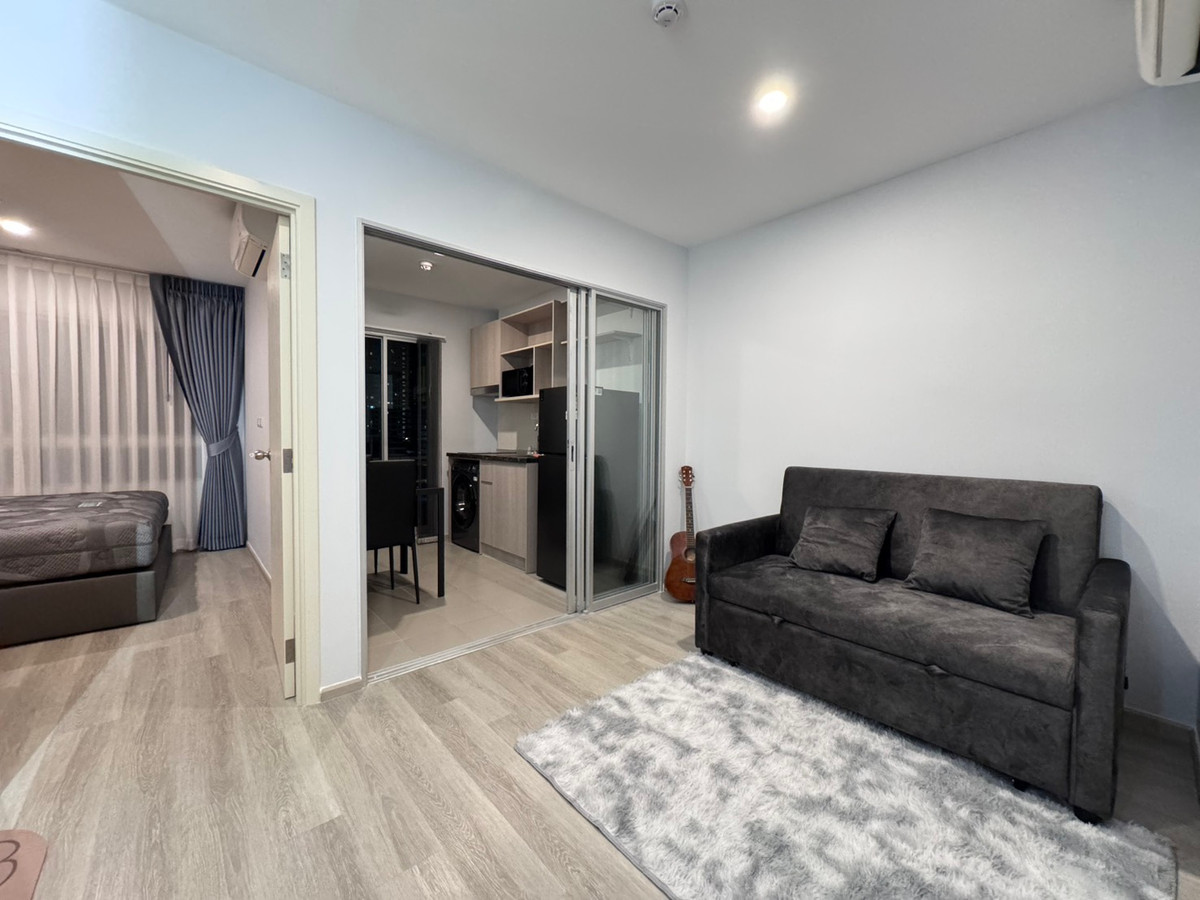 For SaleCondoThaphra, Talat Phlu, Wutthakat : Very beautiful room, newly renovated, size 31 sq m., complete with new furniture and electrical appliances. Special discounted selling price 2.39 million