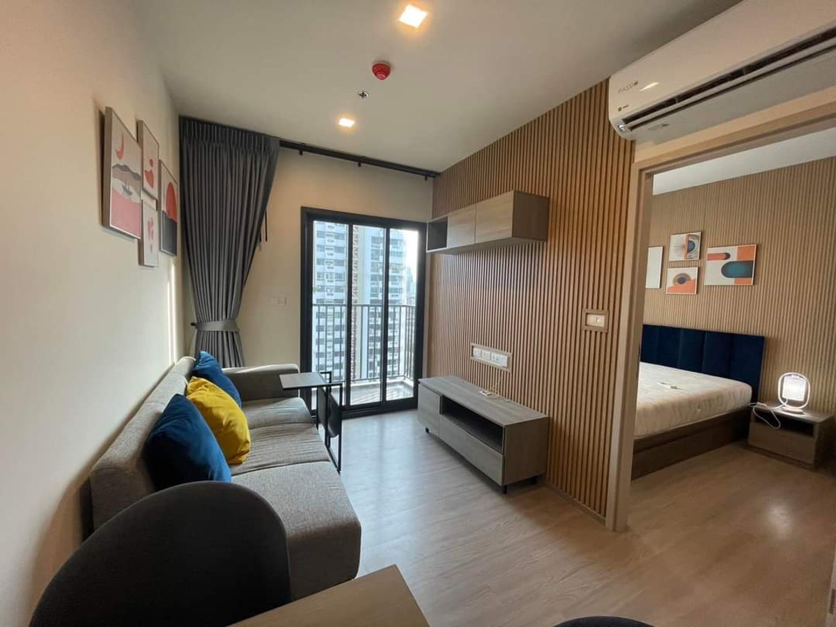 ให้เช่าคอนโดพระราม 9 เพชรบุรีตัดใหม่ RCA : Condo for Rent: The Base Phetchaburi – Thonglor Nearest BTS: BTS Thong Lo