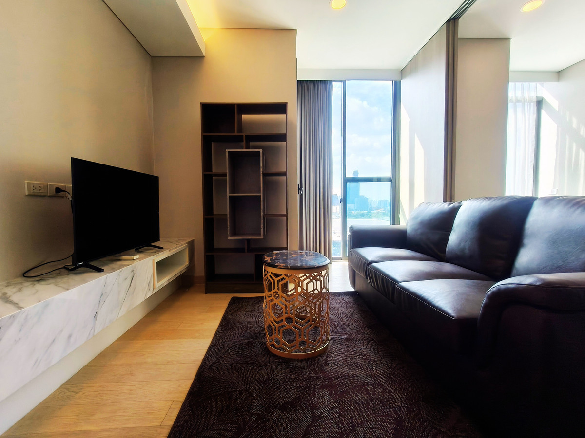 ให้เช่าคอนโดคลองเตย กล้วยน้ำไท : 🔥 [FOR RENT] ใช้ชีวิตติด MRT และสวนป่าใจกลางเมือง! Siamese Exclusive Queens 🌳🏙️